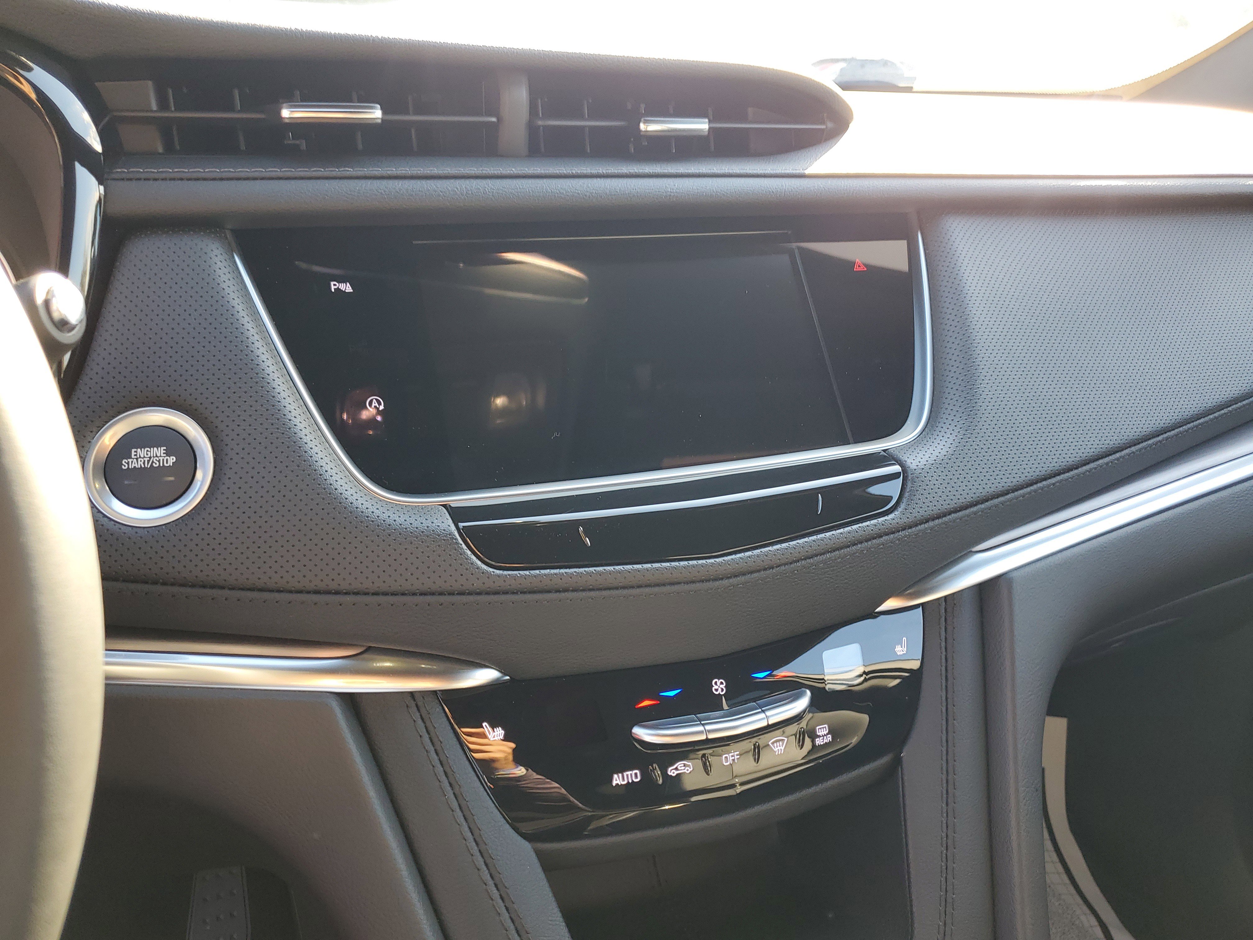 Used 2024 Cadillac XT5 Luxury image 15