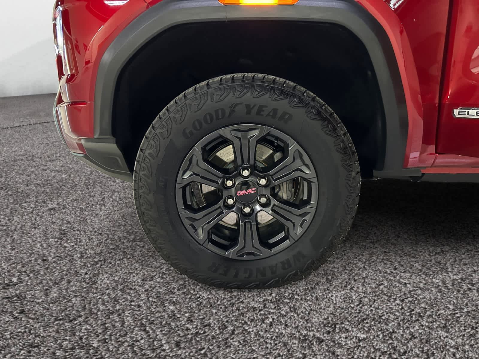 Used 2025 GMC Canyon Elevation w/ Convenience Package RWD image 21