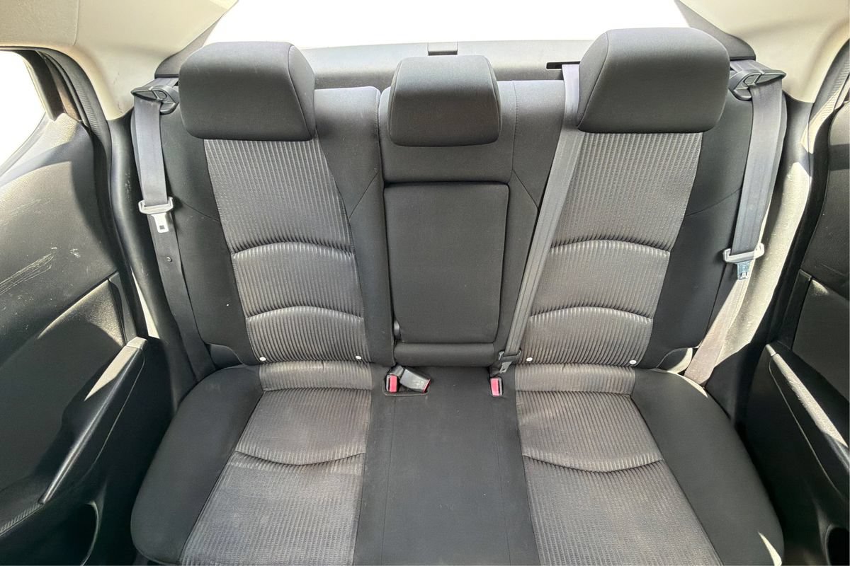 Used 2016 MAZDA MAZDA3 i Sport w/ Preferred Equipment Package FWD image 13