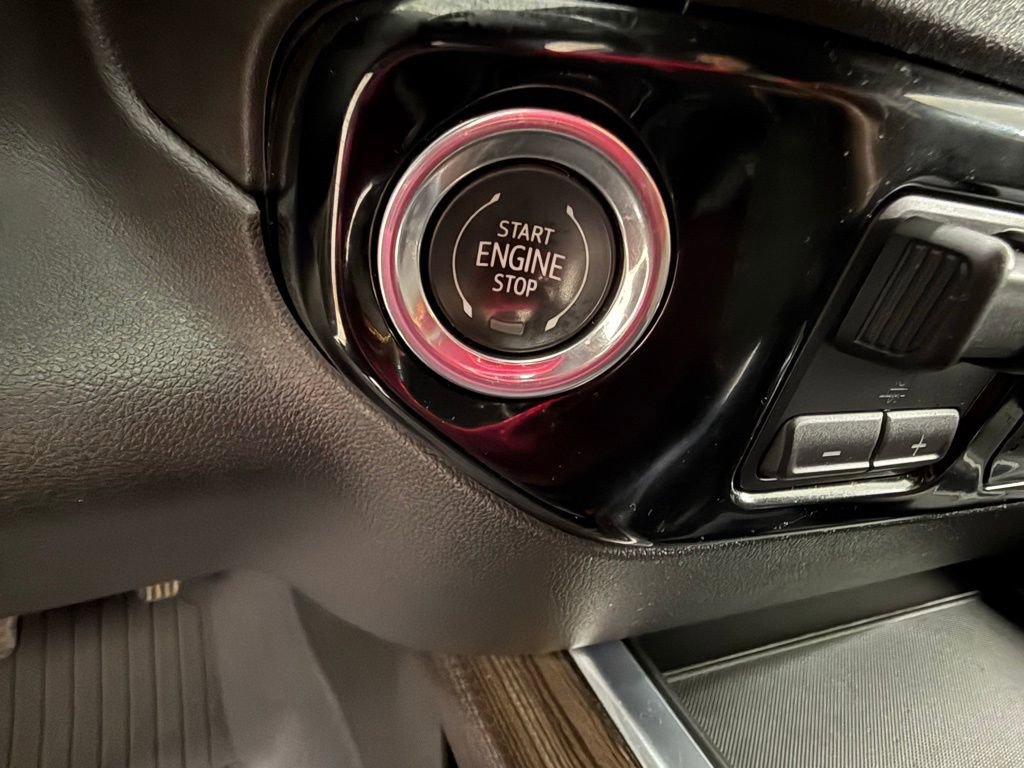 Used 2024 Chevrolet Silverado 1500 LT image 15
