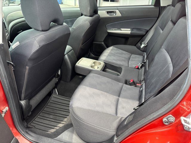 Used 2010 Subaru Forester 2.5X Premium AWD/4WD image 38