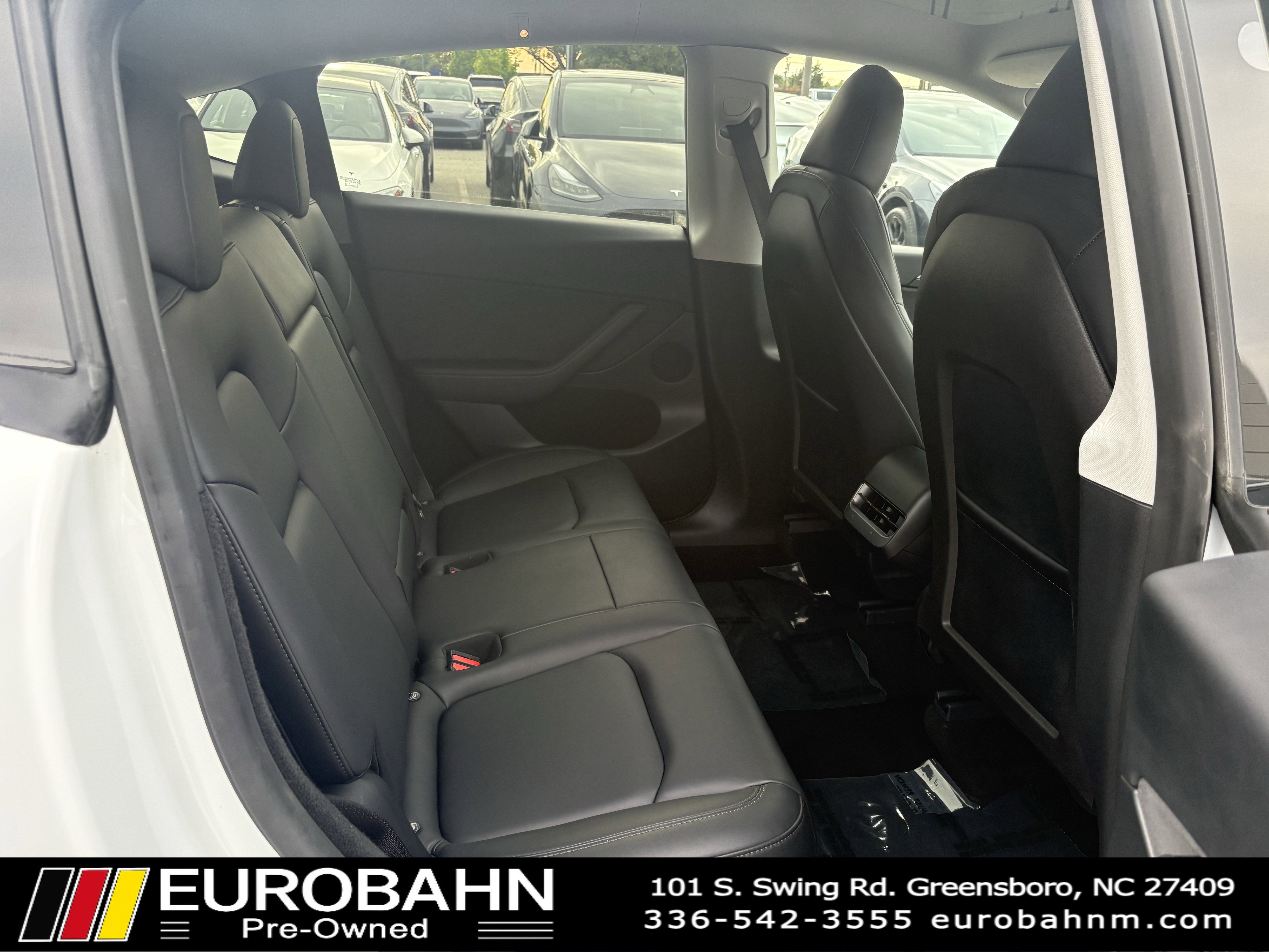 Used 2024 Tesla Model Y Performance image 10