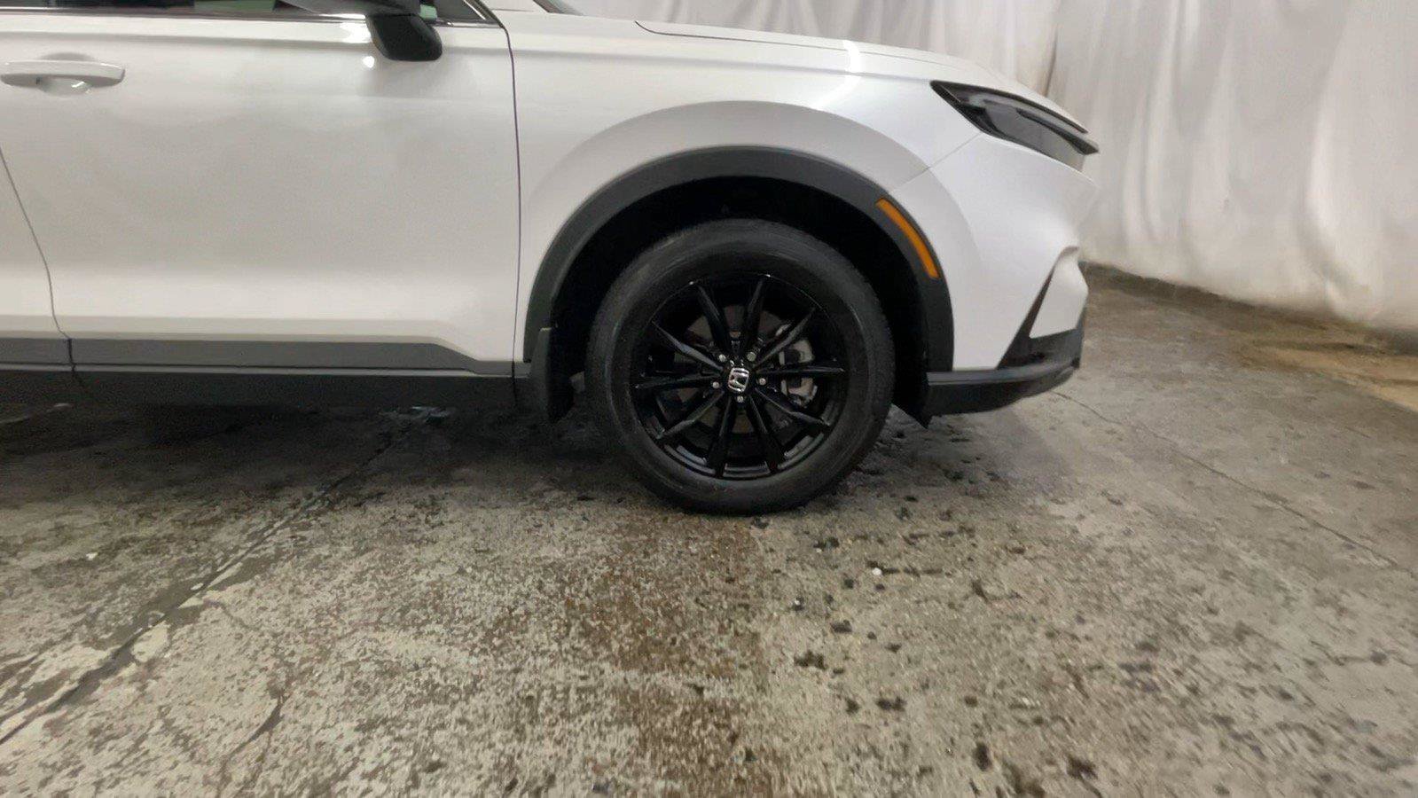 Used 2025 Honda CR-V Sport-L image 17
