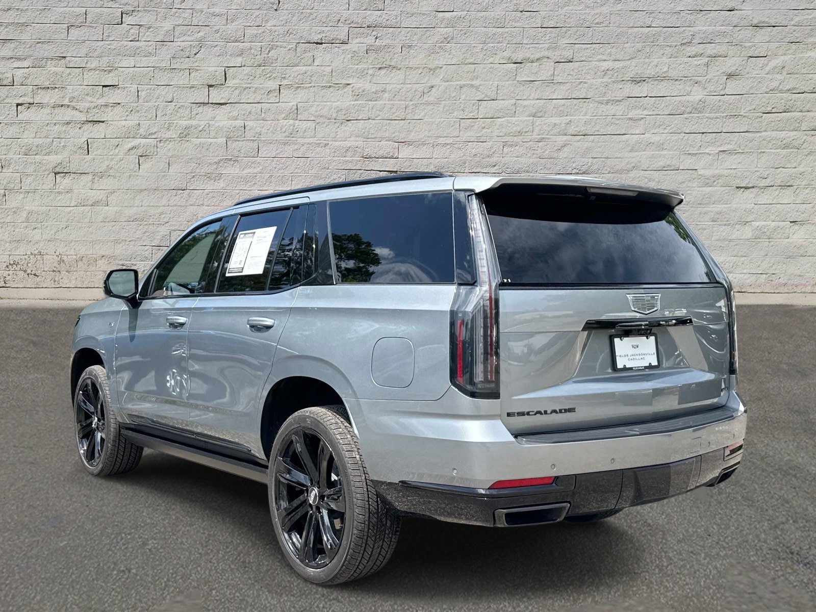 Used 2026 Cadillac Escalade Sport w/ LPO, ONYX Package AWD/4WD image 3