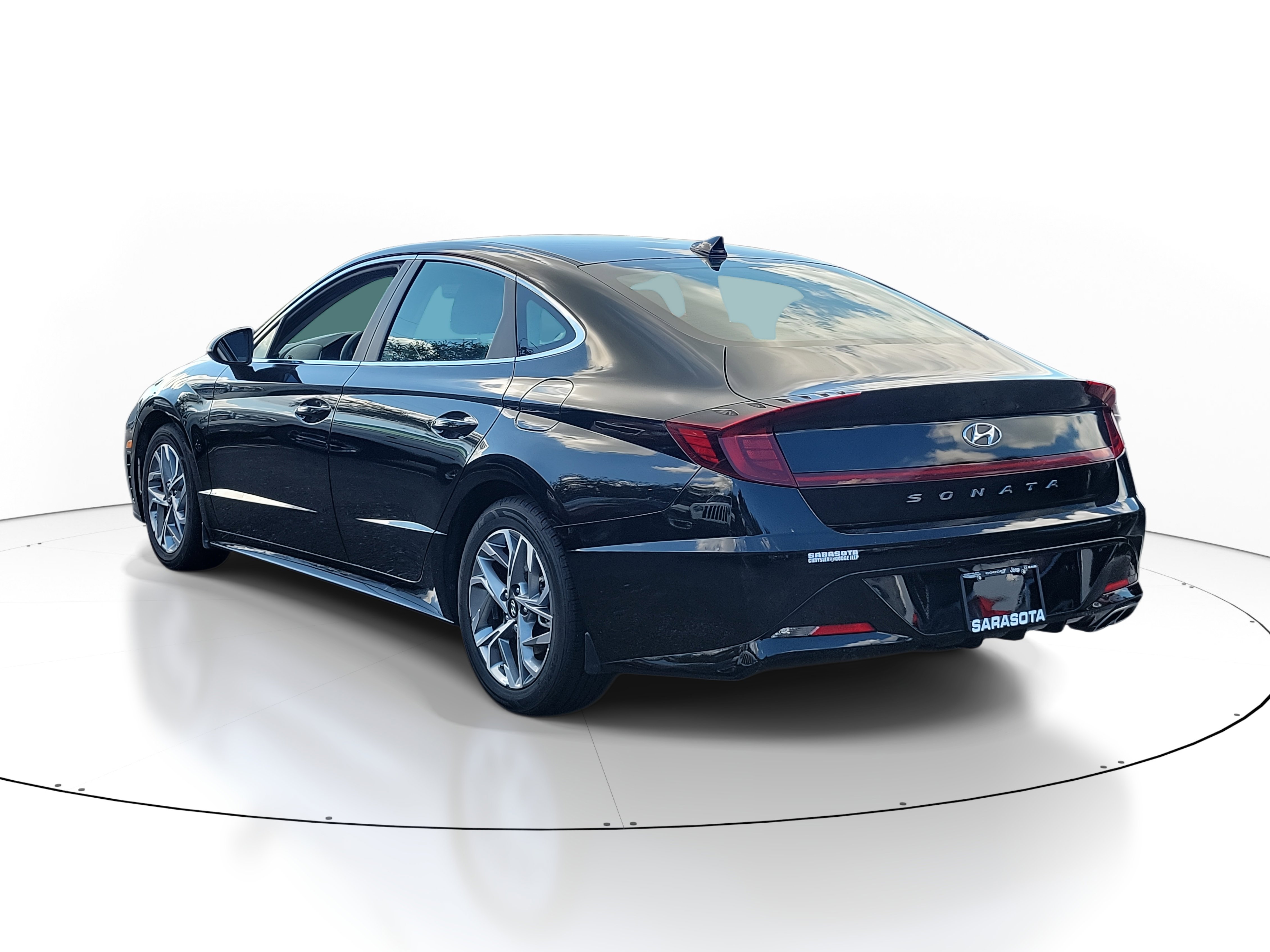 Used 2023 Hyundai Sonata SEL image 4