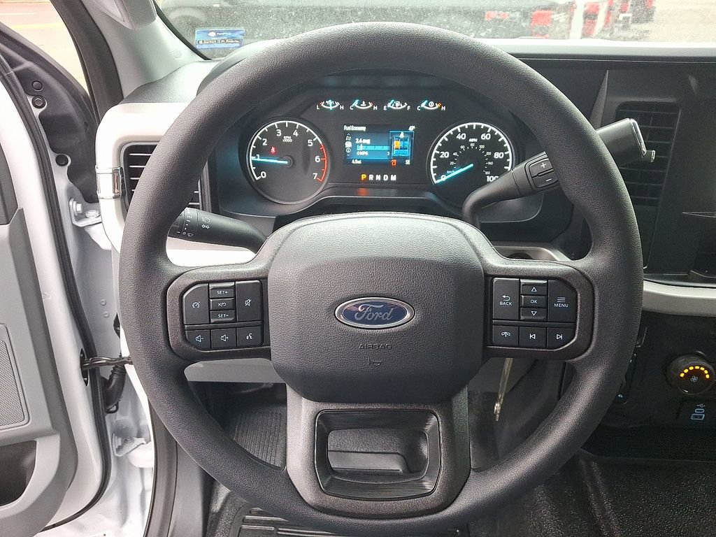 New 2026 Ford F250 XL w/ XL Driver Assist Package AWD/4WD image 9
