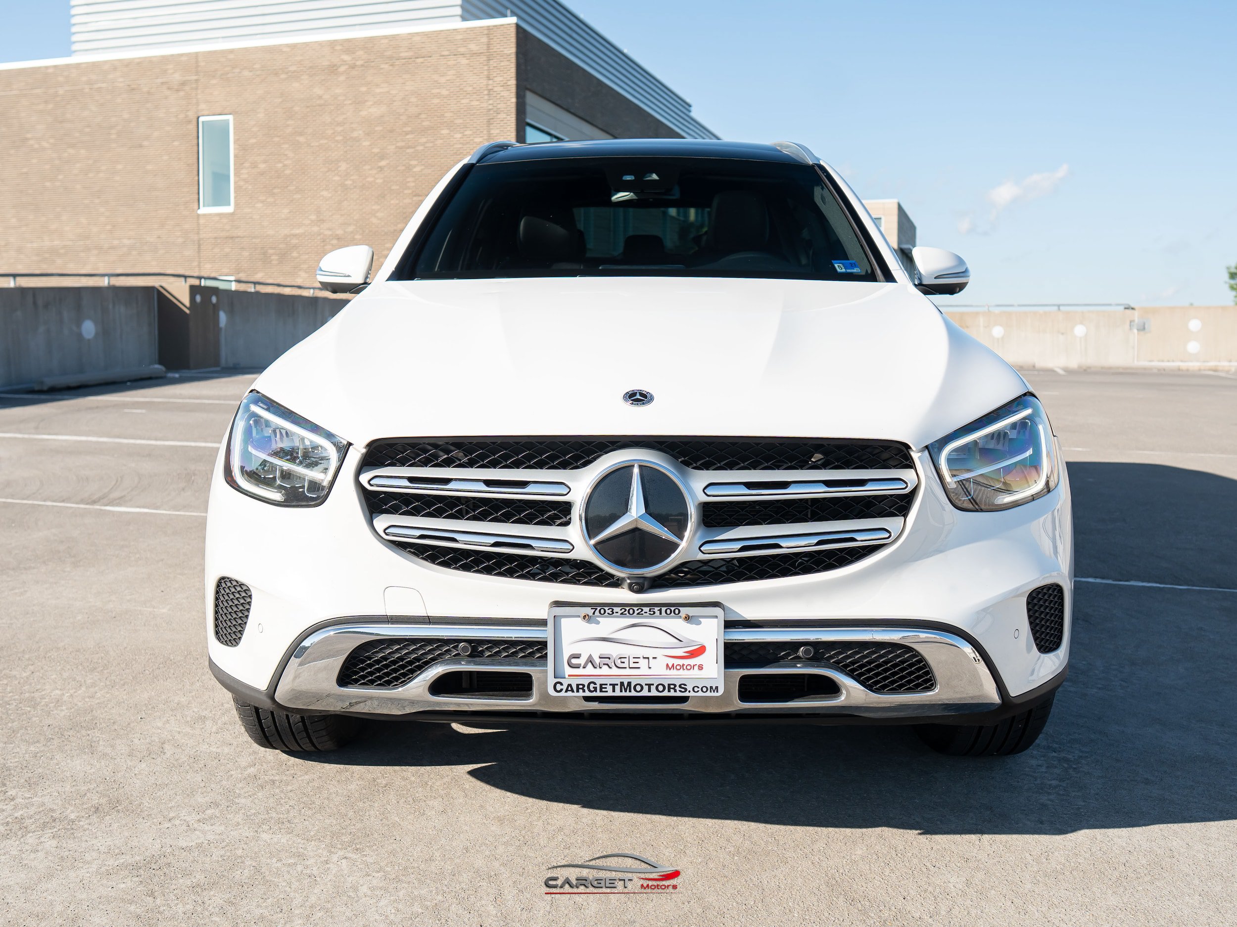 Used 2022 Mercedes-Benz GLC 300 4MATIC w/ Multimedia Package Lite image 2
