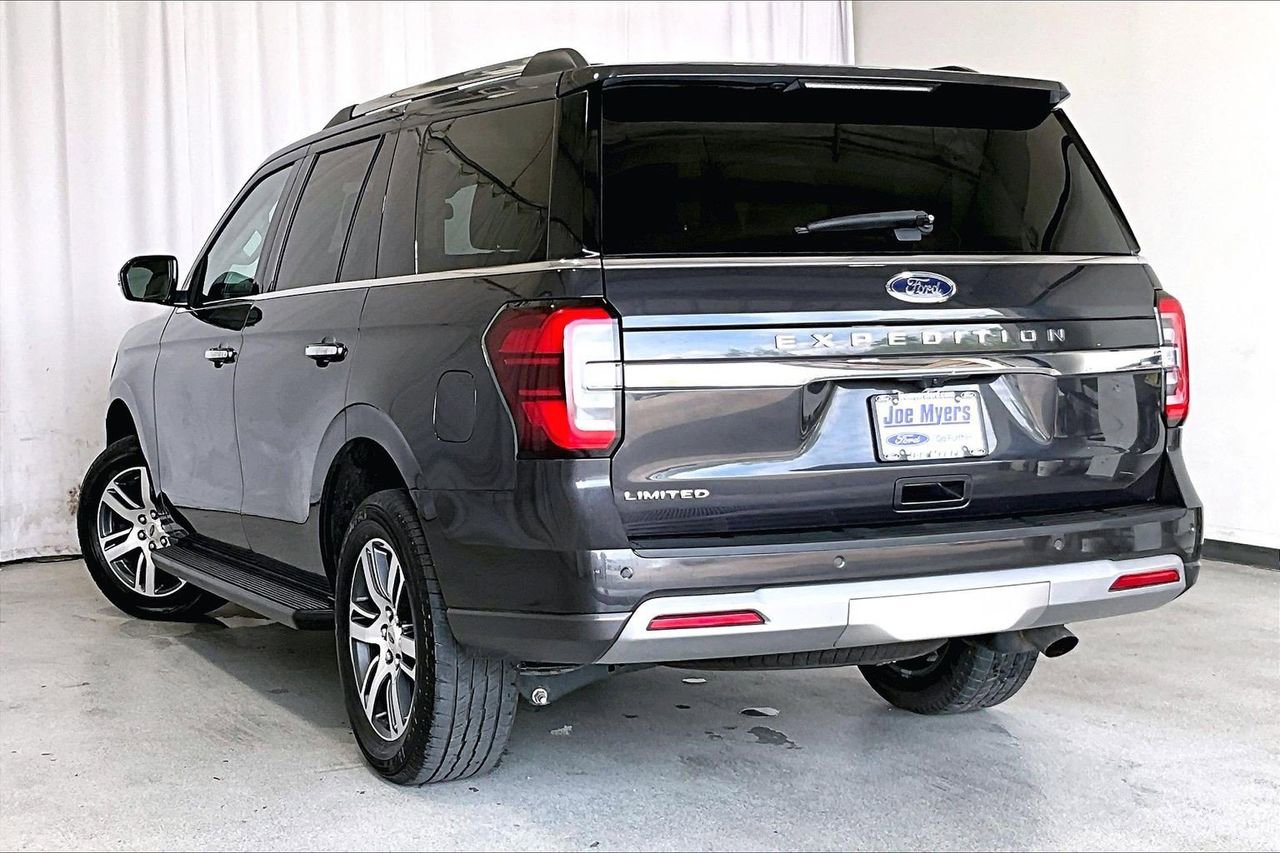 Used 2024 Ford Expedition Limited image 10