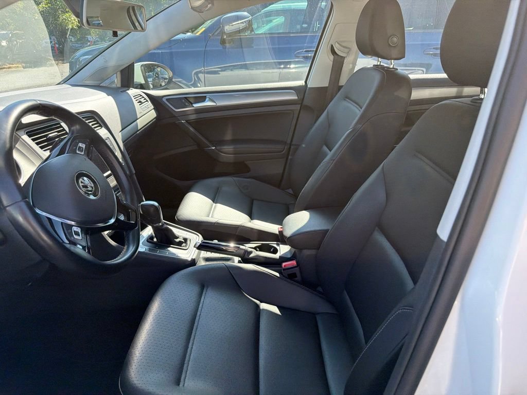 Used 2017 Volkswagen Golf Wolfsburg Edition FWD image 13