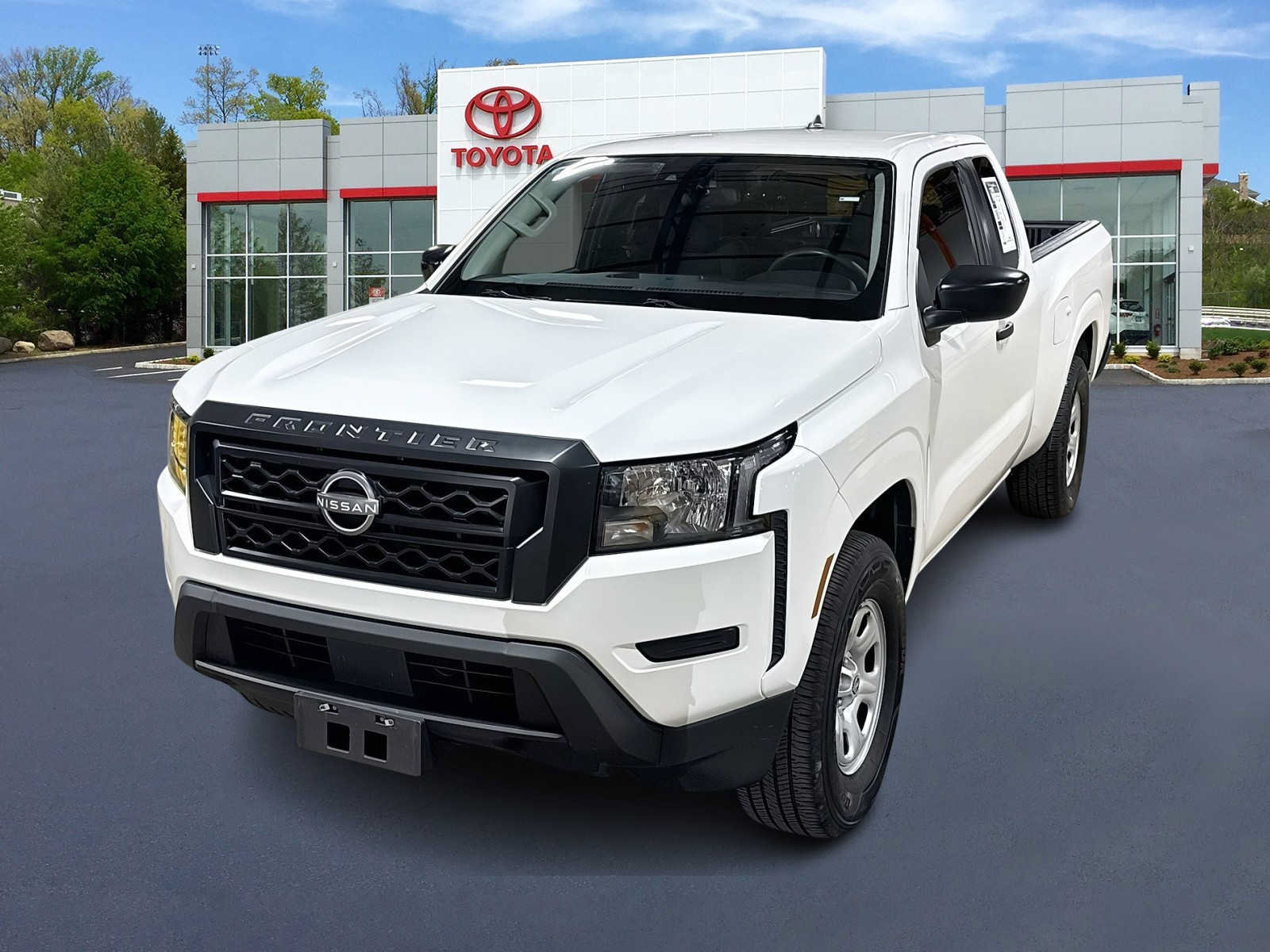 Used 2024 Nissan Frontier S w/ S Utility Package RWD image 1