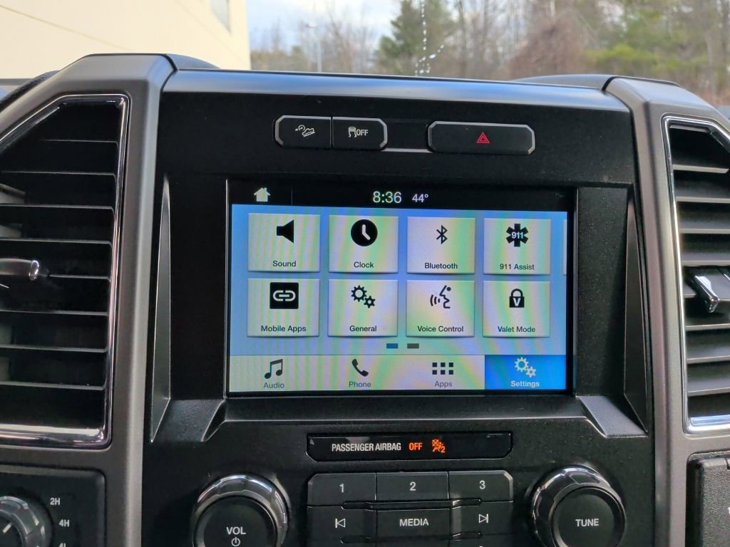 Used 2016 Ford F150 XLT w/ Equipment Group 302A Luxury image 22