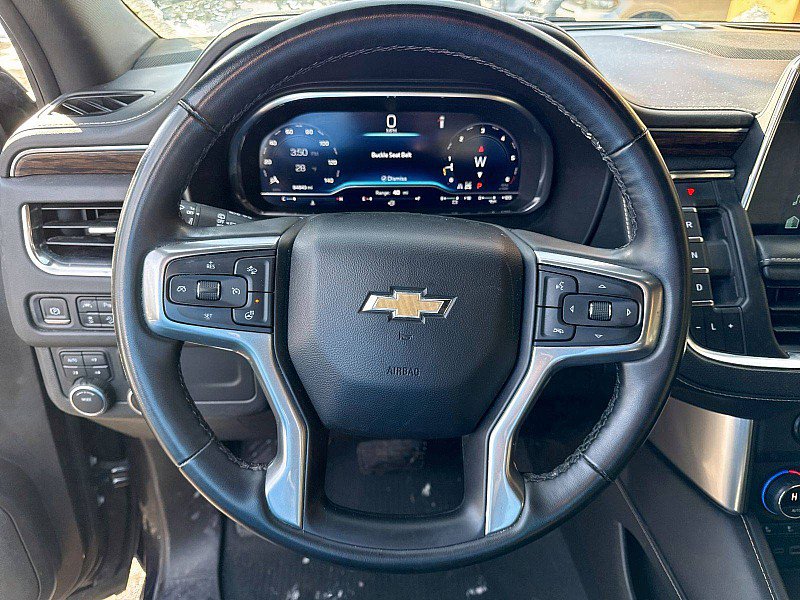 Used 2023 Chevrolet Suburban Premier AWD/4WD image 22