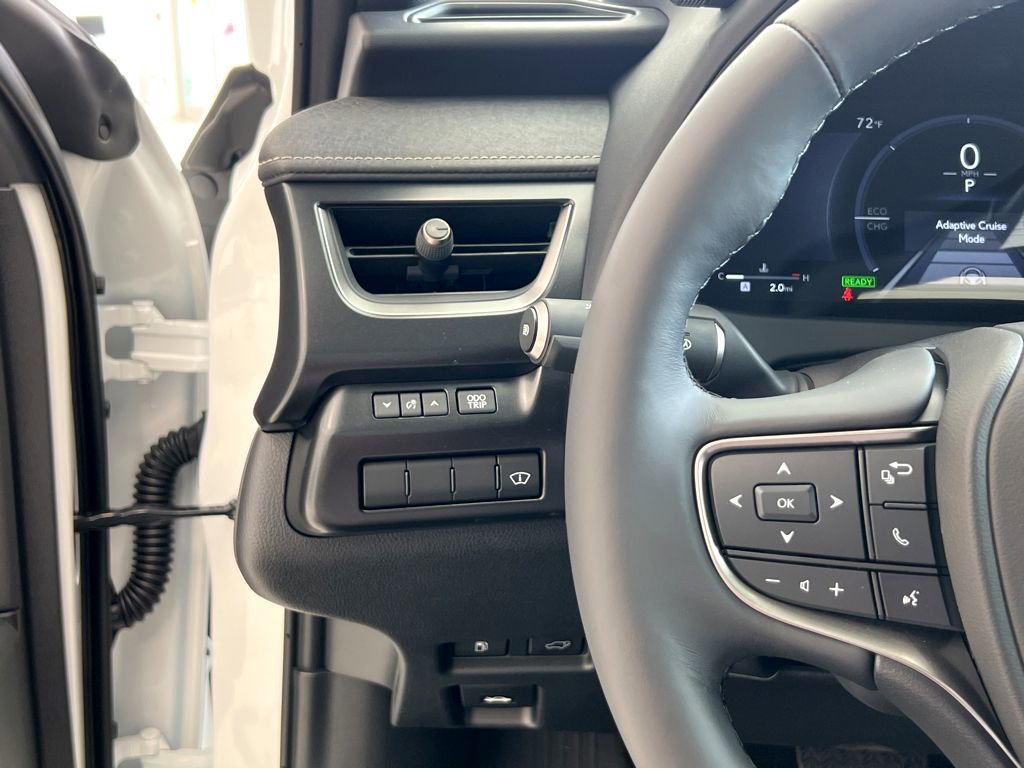 New 2026 Lexus UX 300h AWD image 41