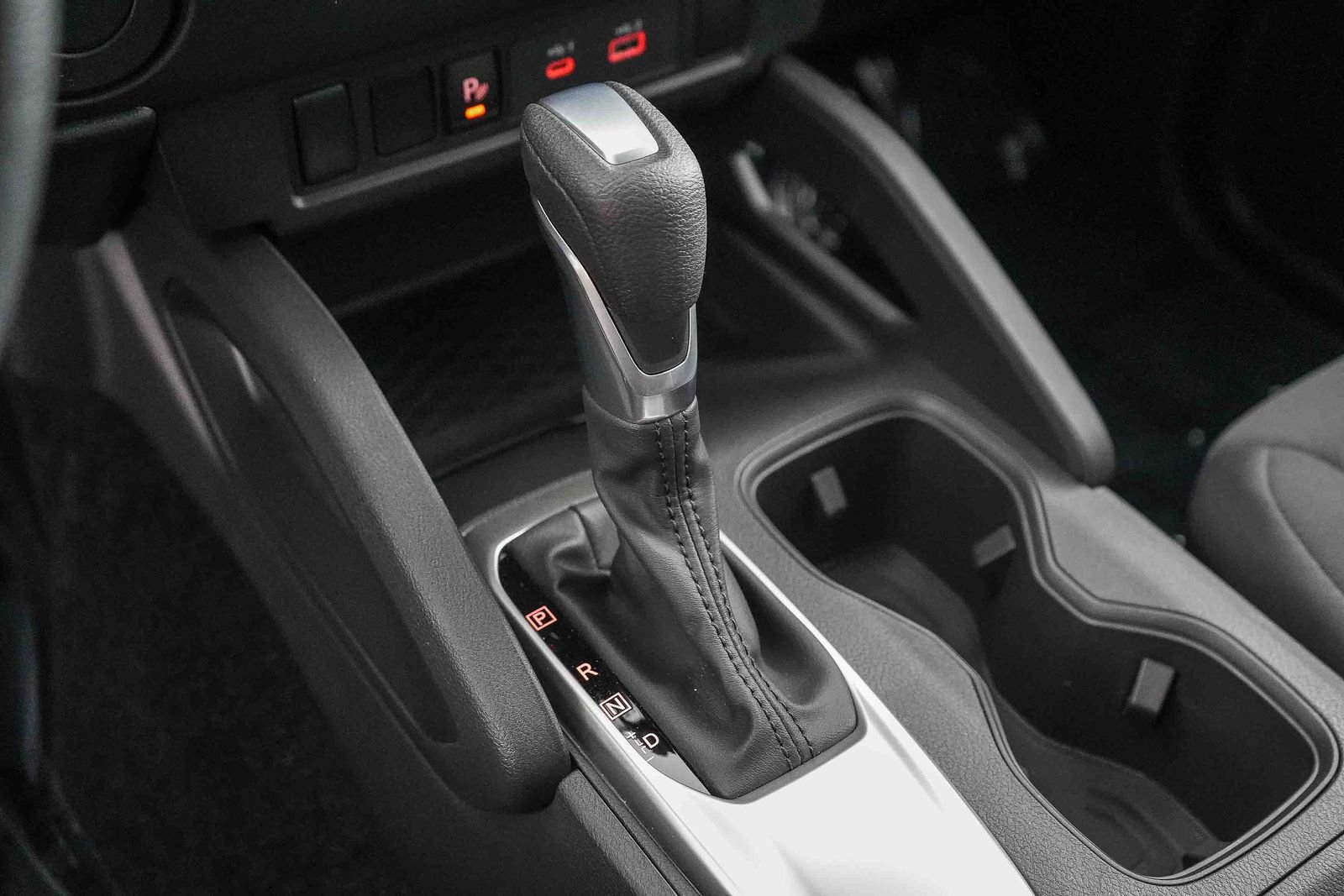 Certified 2025 Nissan Frontier S image 19