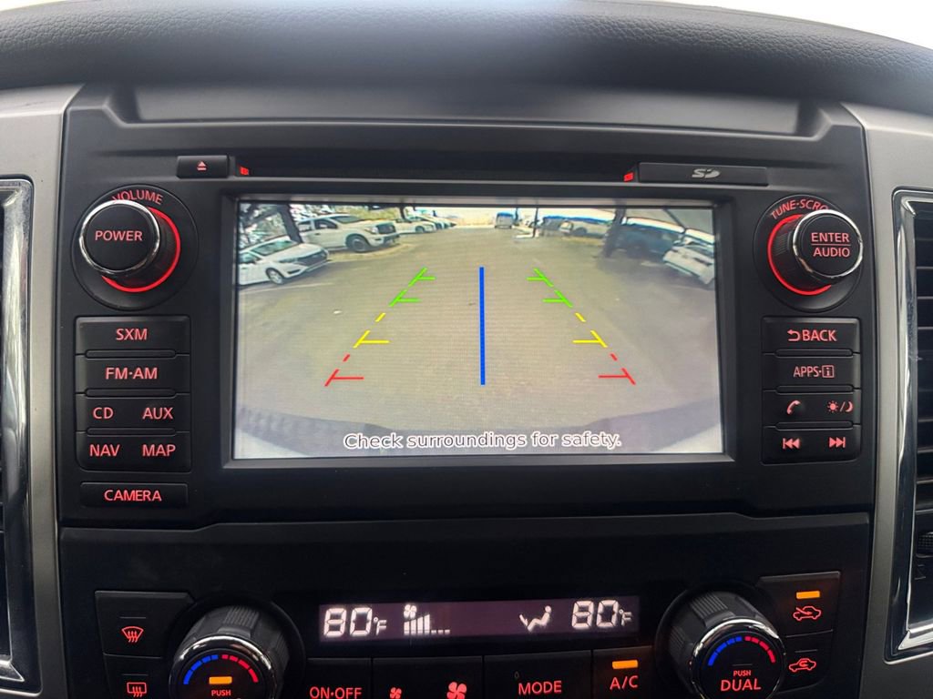 Used 2017 Nissan Titan SV image 27