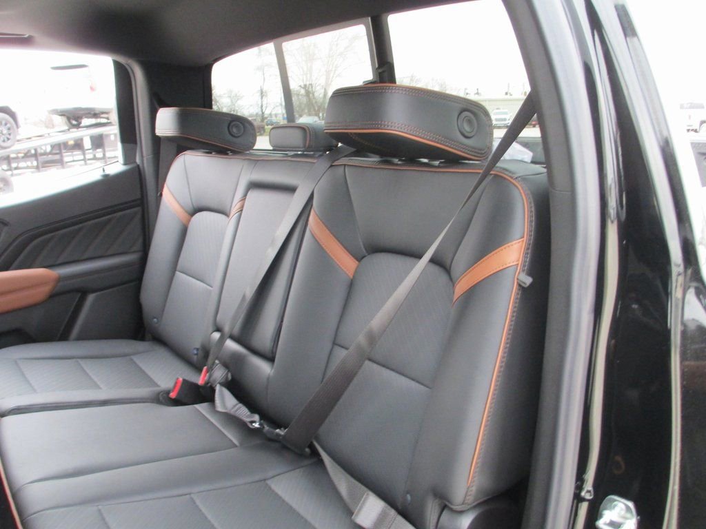 New 2026 GMC Canyon AT4 w/ Technology Plus Package image 15