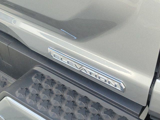 Used 2023 GMC Canyon Elevation w/ Elevation Premium Package AWD/4WD image 8