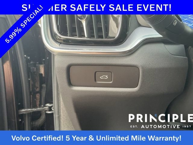 Certified 2025 Volvo S60 B5 Core FWD image 25