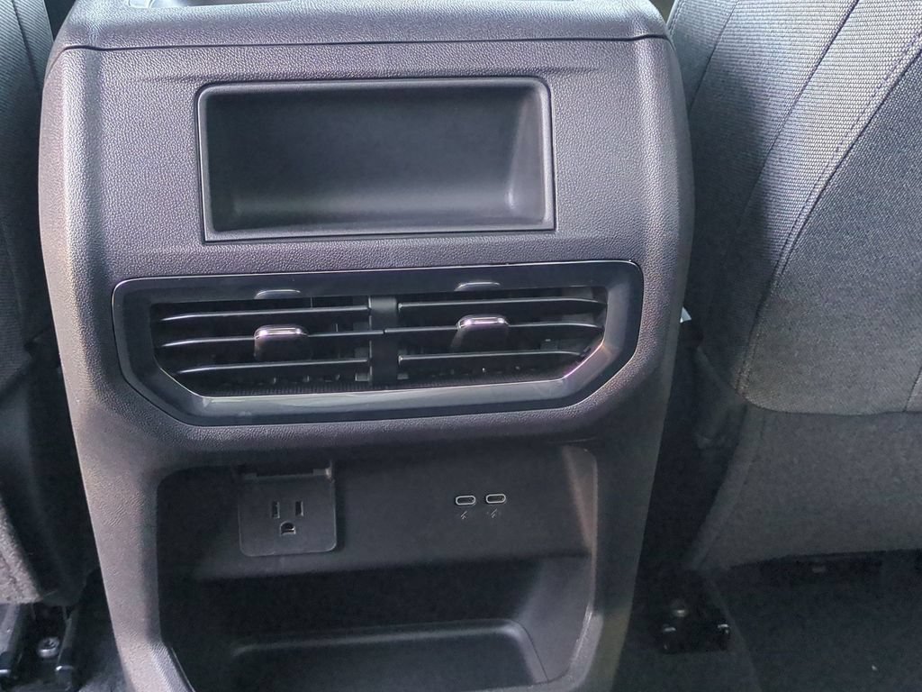 Certified 2026 GMC Sierra EV Elevation AWD/4WD image 30