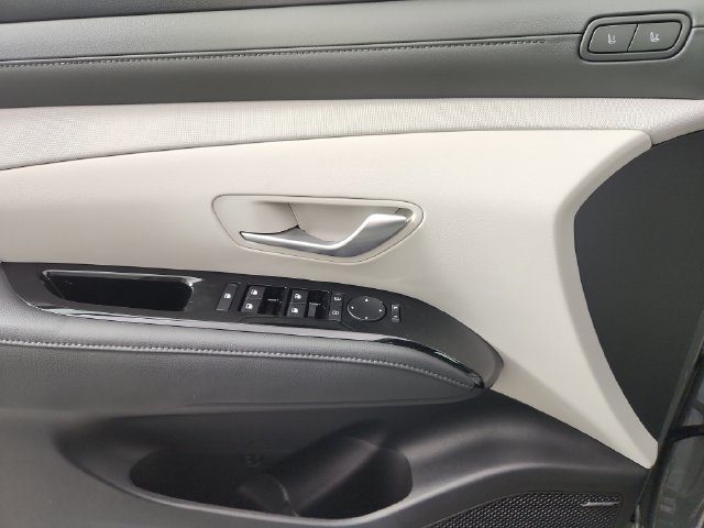 New 2026 Hyundai Tucson Limited AWD/4WD image 13