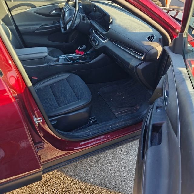 Used 2024 Buick Envista Preferred w/ Convenience I Package FWD image 6