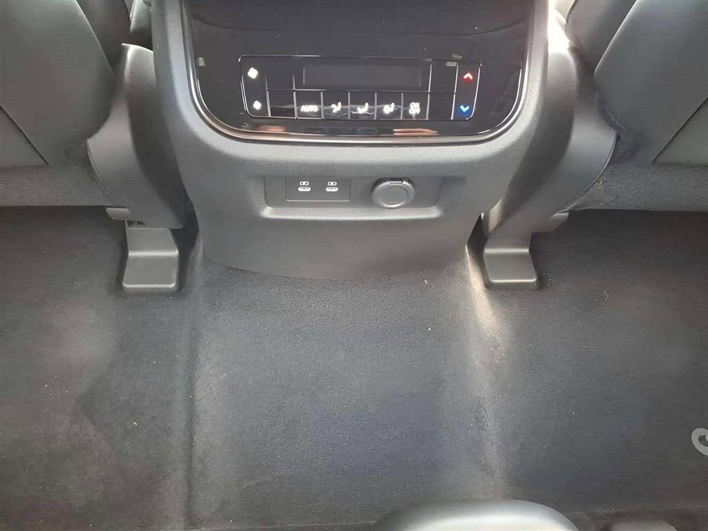 New 2026 Nissan Armada PRO-4X w/ Captain's Chari Seat Package image 13