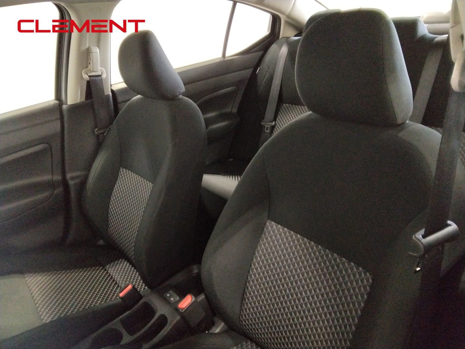 Used 2024 Nissan Versa S w/ Trunk Package image 27