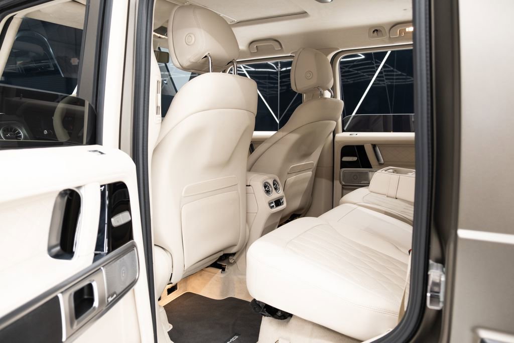 Used 2025 Mercedes-Benz G 63 AMG 4MATIC image 35