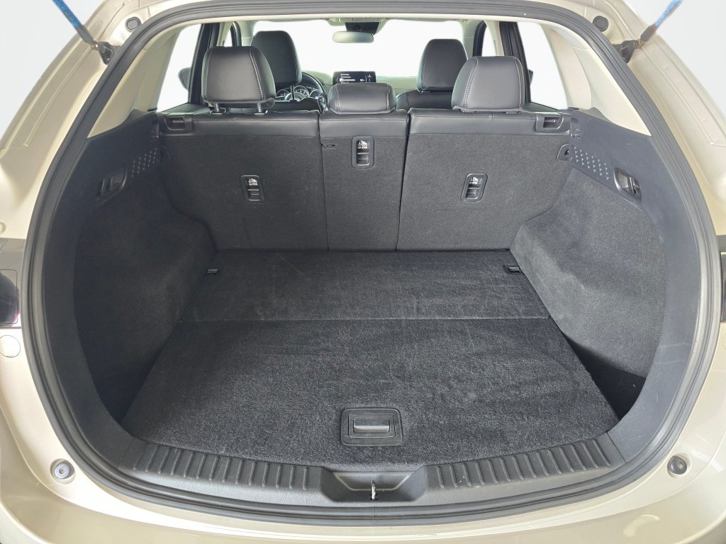 Used 2025 MAZDA CX-5 AWD 2.5 S w/ Select Package image 16