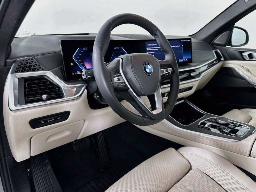 Certified 2024 BMW X5 xDrive40i w/ Premium Package AWD/4WD image 9