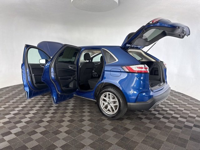 Used 2024 Ford Edge SEL image 16