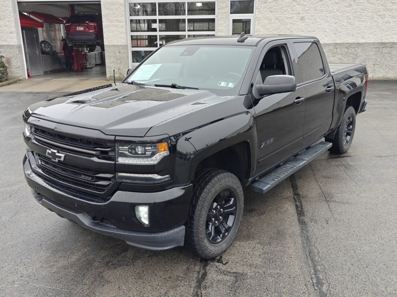 Used 2017 Chevrolet Silverado 1500 LTZ Z71 w/ LTZ Plus Package image 9