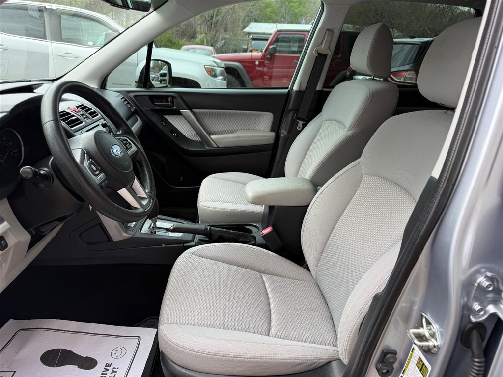 Used 2018 Subaru Forester 2.5i Premium AWD/4WD image 7