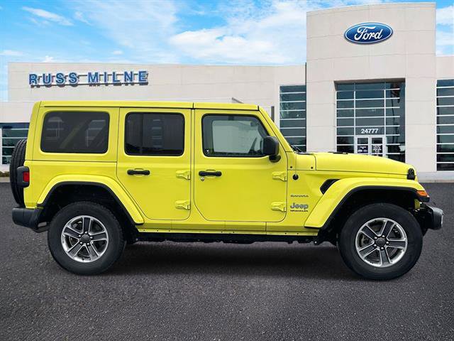 Used 2023 Jeep Wrangler Sahara image 2