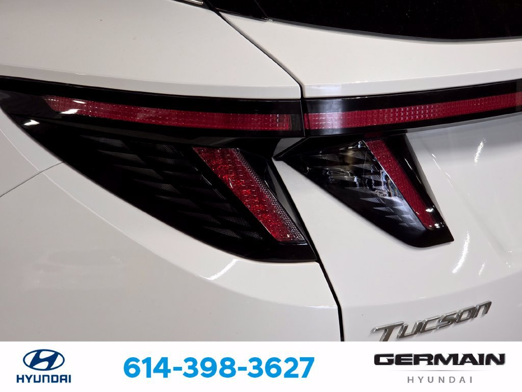 Used 2024 Hyundai Tucson Limited FWD image 16