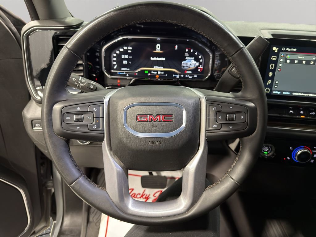 Used 2024 GMC Sierra 1500 SLE image 25
