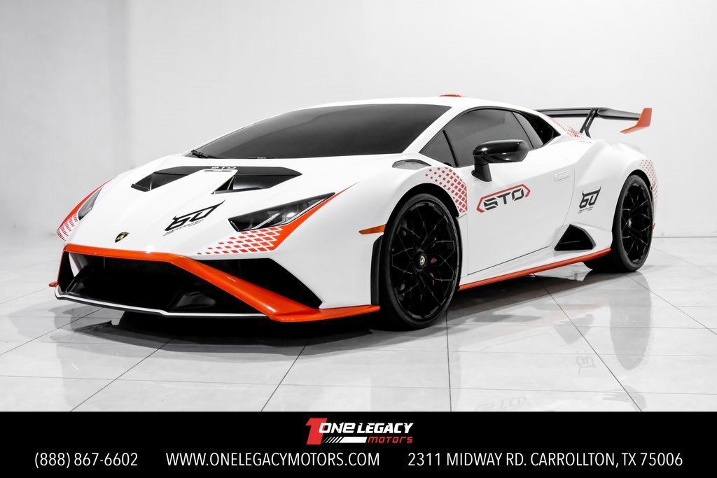 Used 2024 Lamborghini Huracan STO image 1