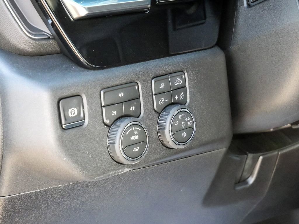 New 2026 Chevrolet Silverado 3500 LT w/ Convenience Package AWD/4WD image 44