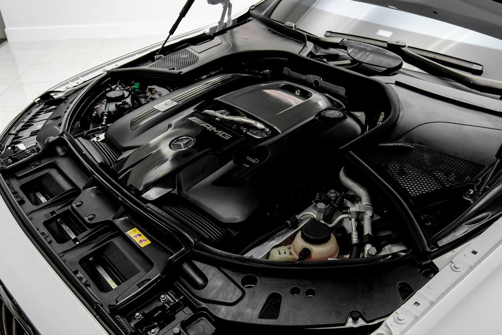 Used 2024 Mercedes-Benz S 63 AMG S w/ Carbon Fiber Exterior Package image 61