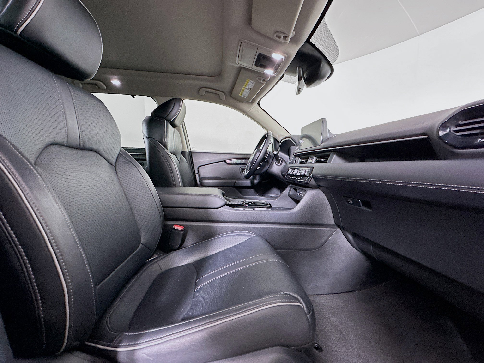 Used 2024 Honda Pilot Elite image 34