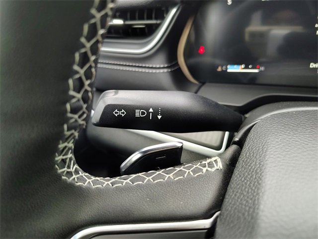 New 2025 Jeep Grand Cherokee L Laredo image 21