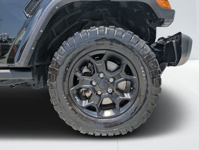 Used 2023 Jeep Gladiator Sport AWD/4WD image 10