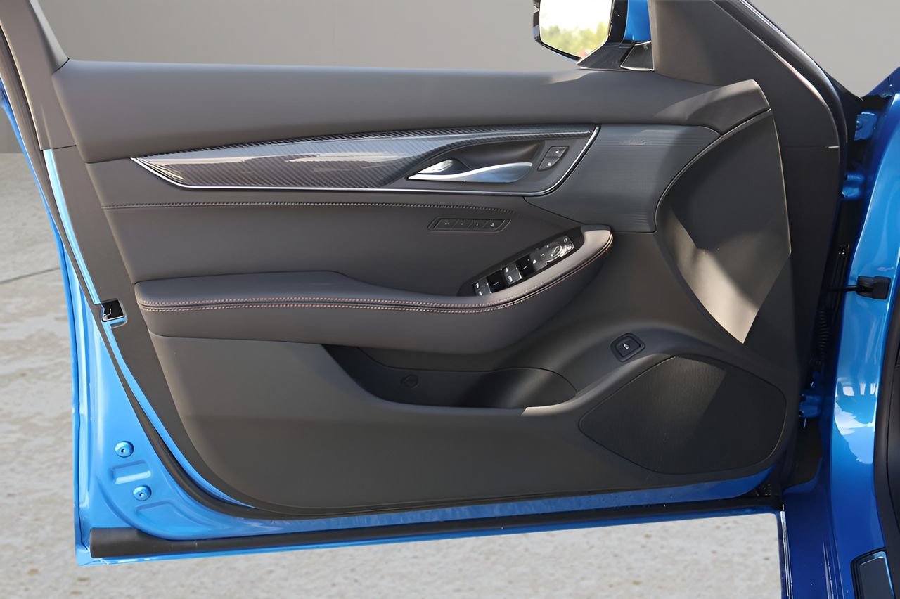 New 2026 Cadillac CT5 Sport RWD image 10
