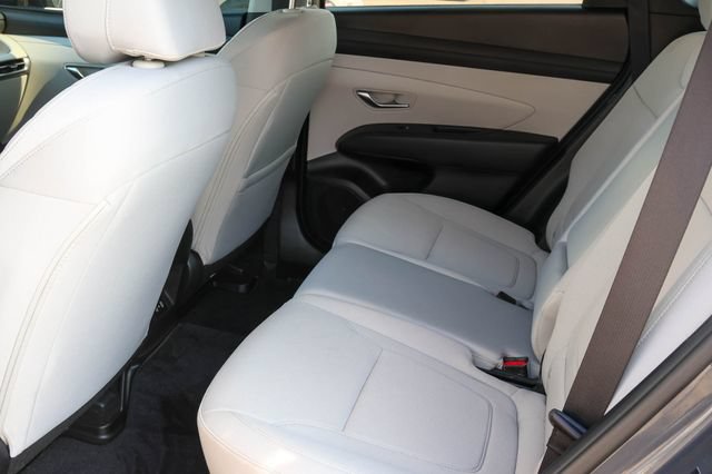 Certified 2026 Hyundai Tucson SE FWD image 13