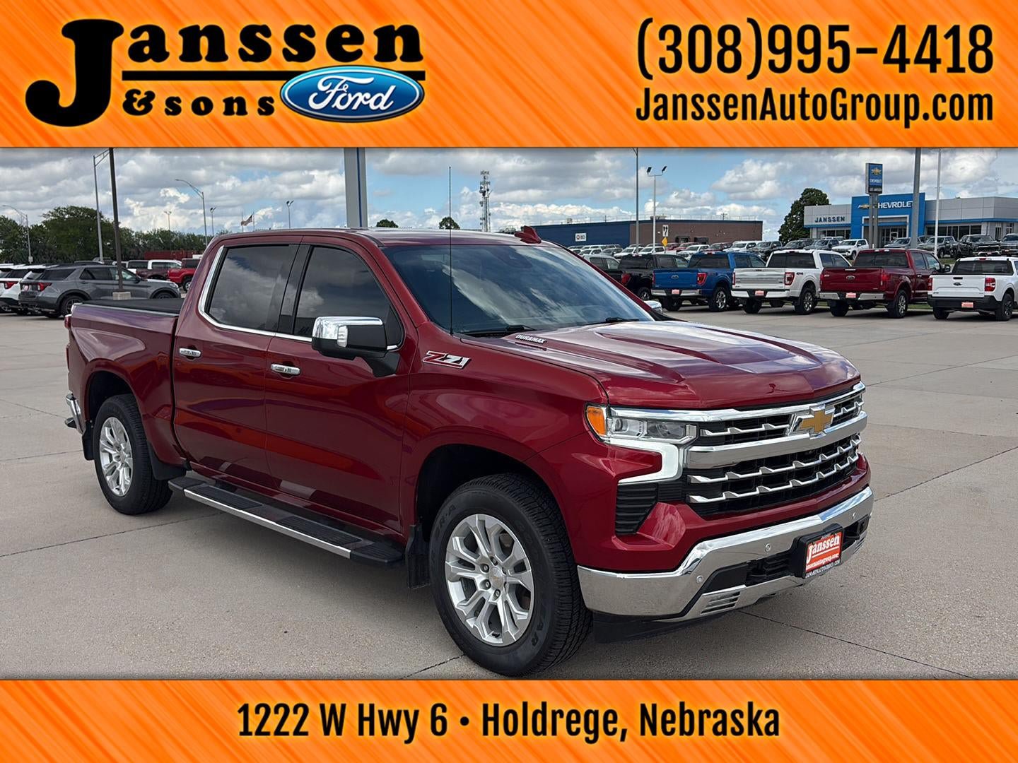 Used 2023 Chevrolet Silverado 1500 LTZ w/ Technology Package AWD/4WD image 4