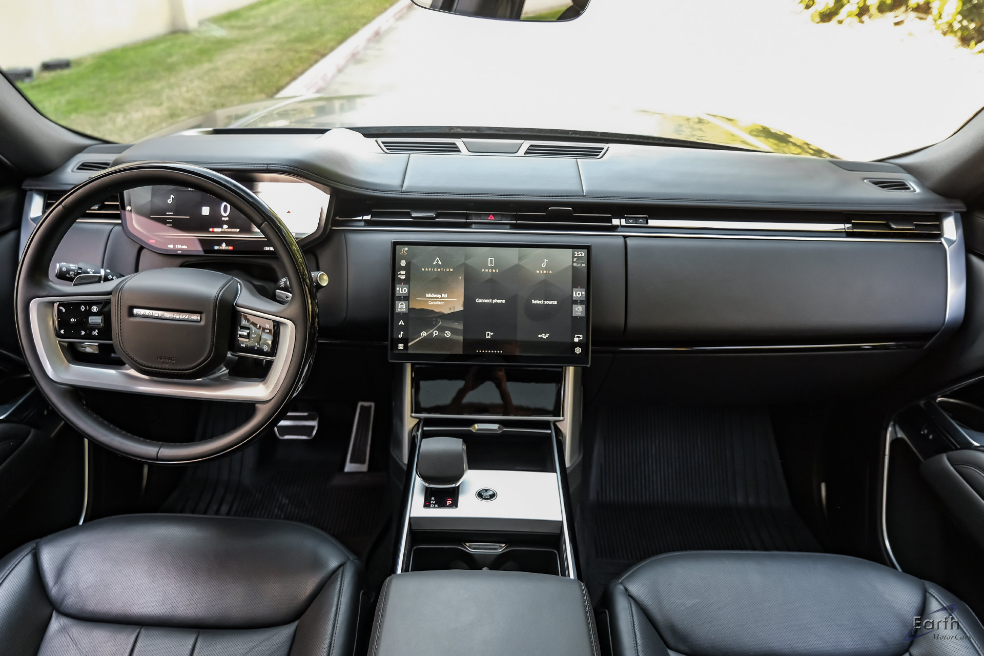 Used 2025 Land Rover Range Rover Long Wheelbase SE AWD/4WD image 31