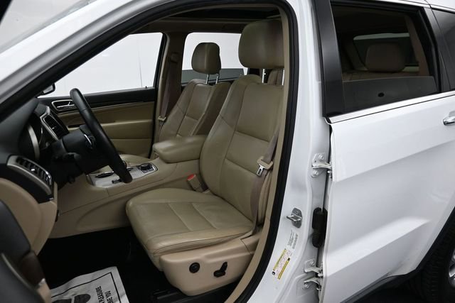 Used 2015 Jeep Grand Cherokee Limited w/ Luxury Group II AWD/4WD image 11