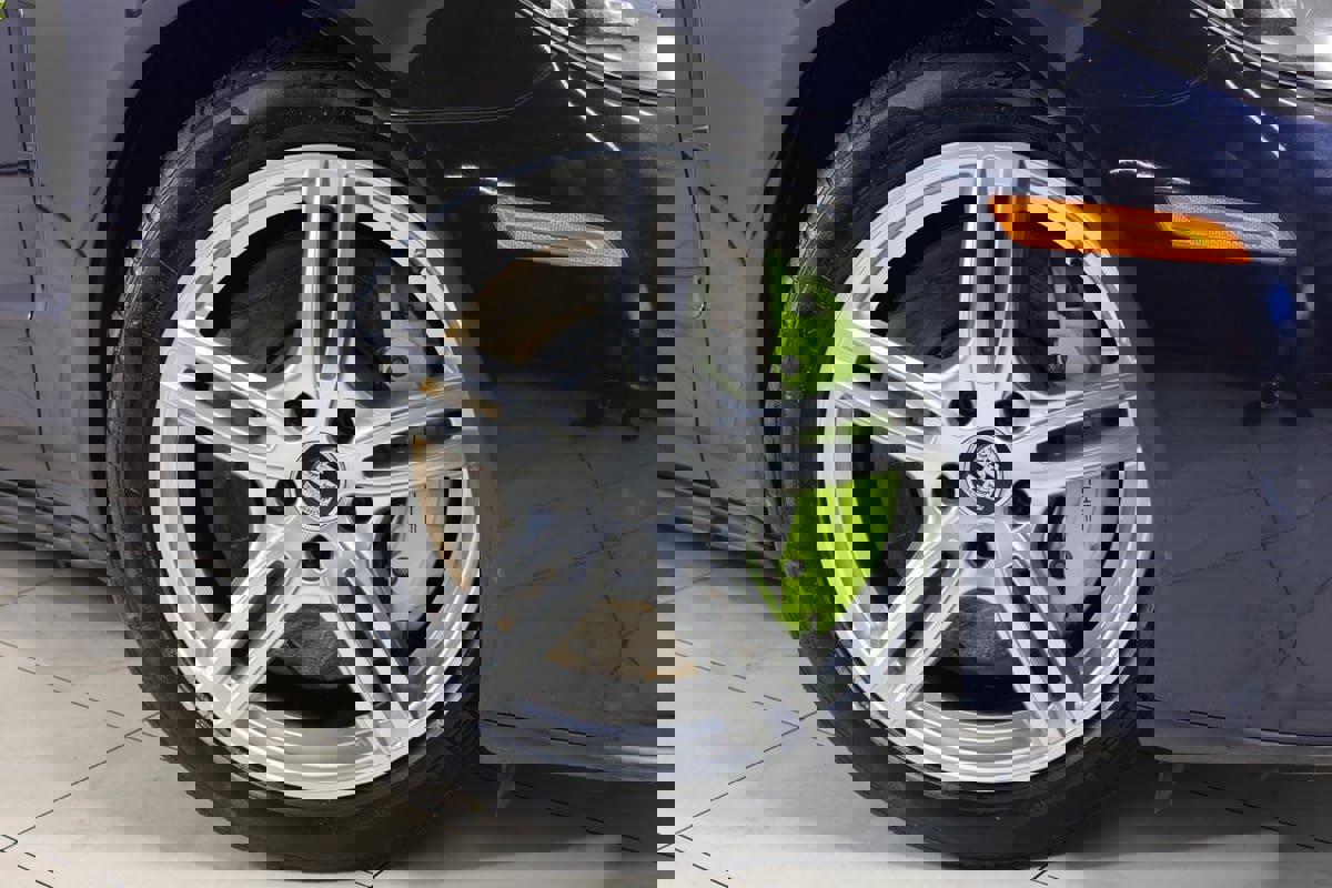 Used 2021 Porsche Panamera 4S w/ Premium Package image 14