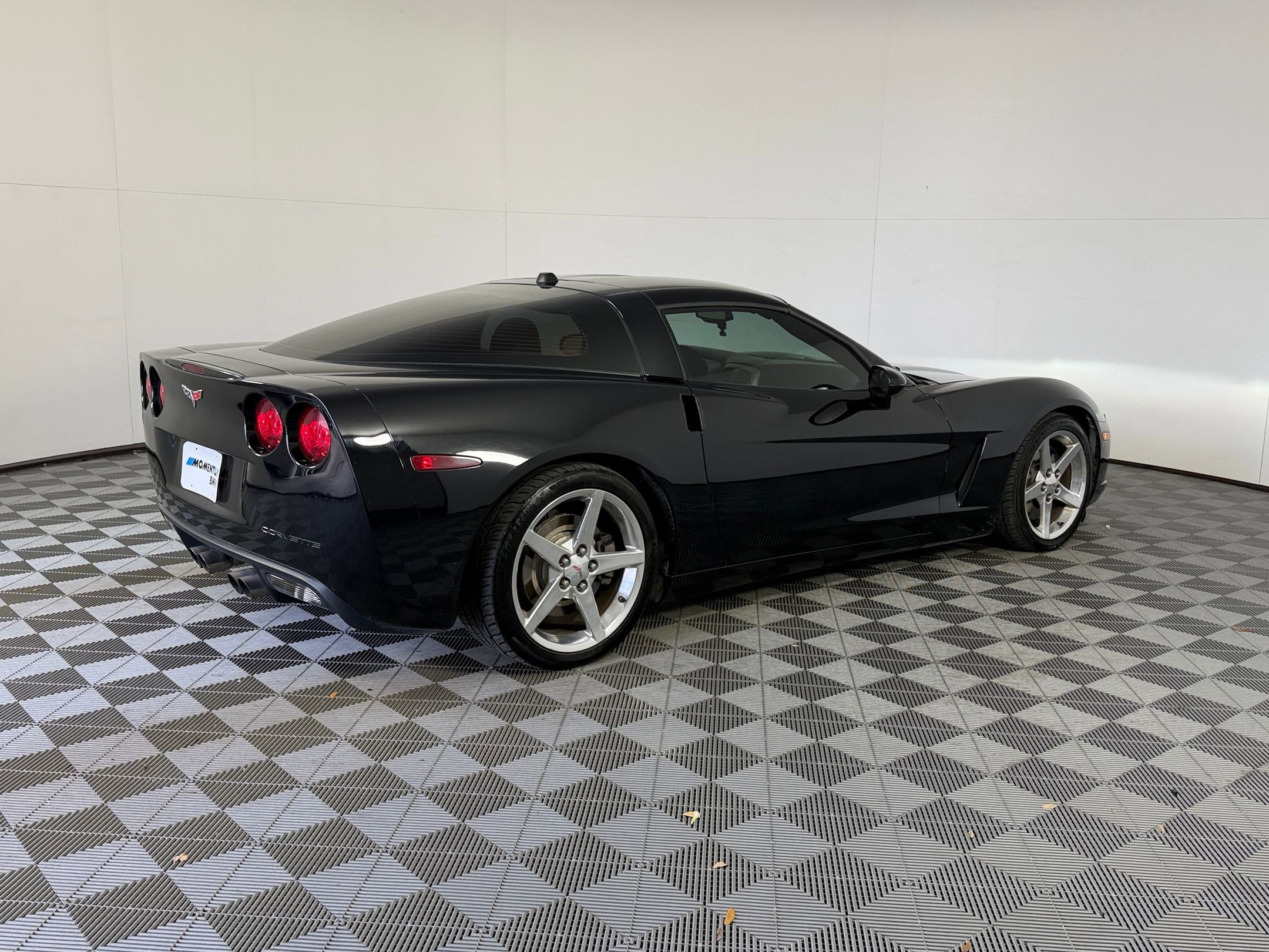 Used 2005 Chevrolet Corvette Coupe w/ Preferred Equipment Group image 9