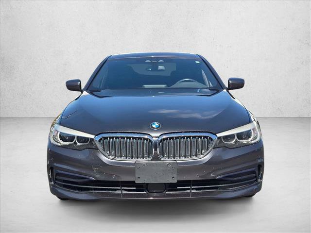 Used 2019 BMW 530e RWD image 2